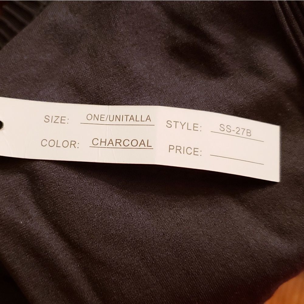 NWT Soho Girl Ruched & Rhinestone Leggings - Picture 6 of 7